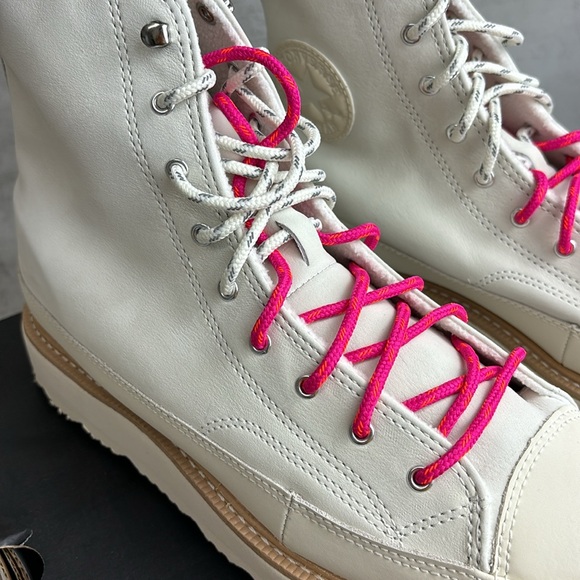 NEW| Unisex Converse Chuck Taylor Outdoor Ankle Crafted Boot - Picture 9 of 11